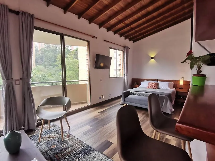 Economico Apartamento Amoblado En Medellin - Pro903 By Roots Rentals